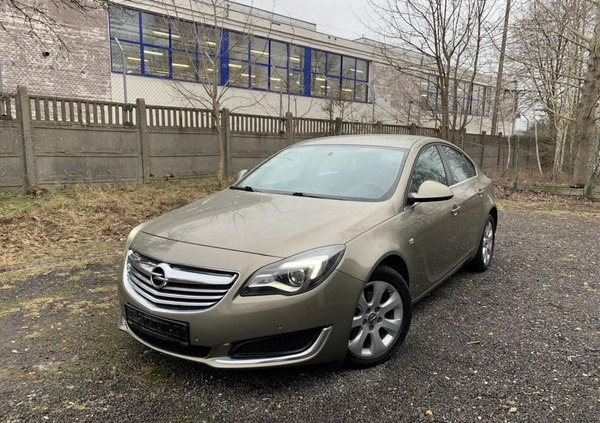 Opel Insignia cena 31500 przebieg: 237035, rok produkcji 2014 z Praszka małe 154